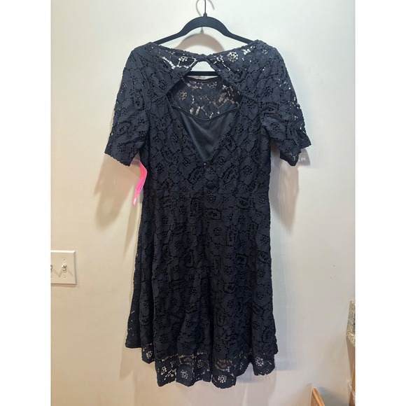 NWT Betsey Johnson Black Lace Cutout Back Fit Flare High Low Dress Size 14 - Picture 2 of 11